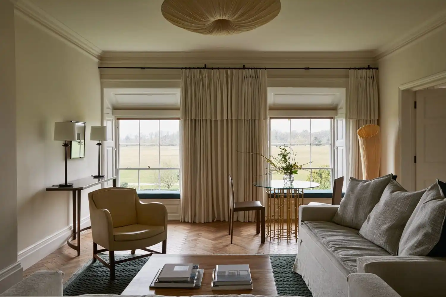 Victoria Suite @ The Grove