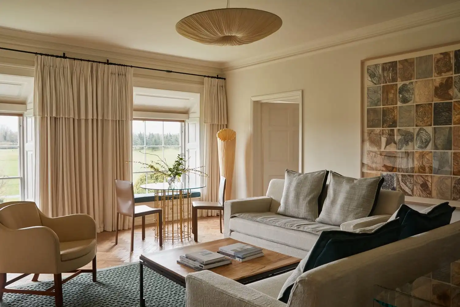 Victoria Suite @ The Grove
