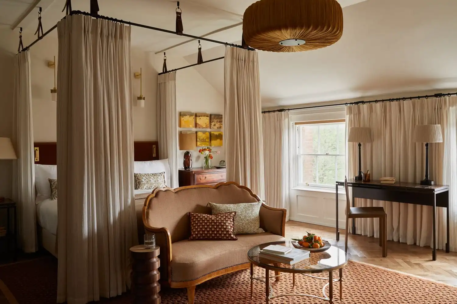 Junior Suite @ The Grove