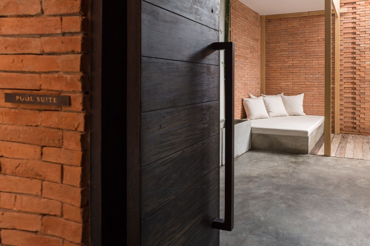 One Bedroom Pool Suite