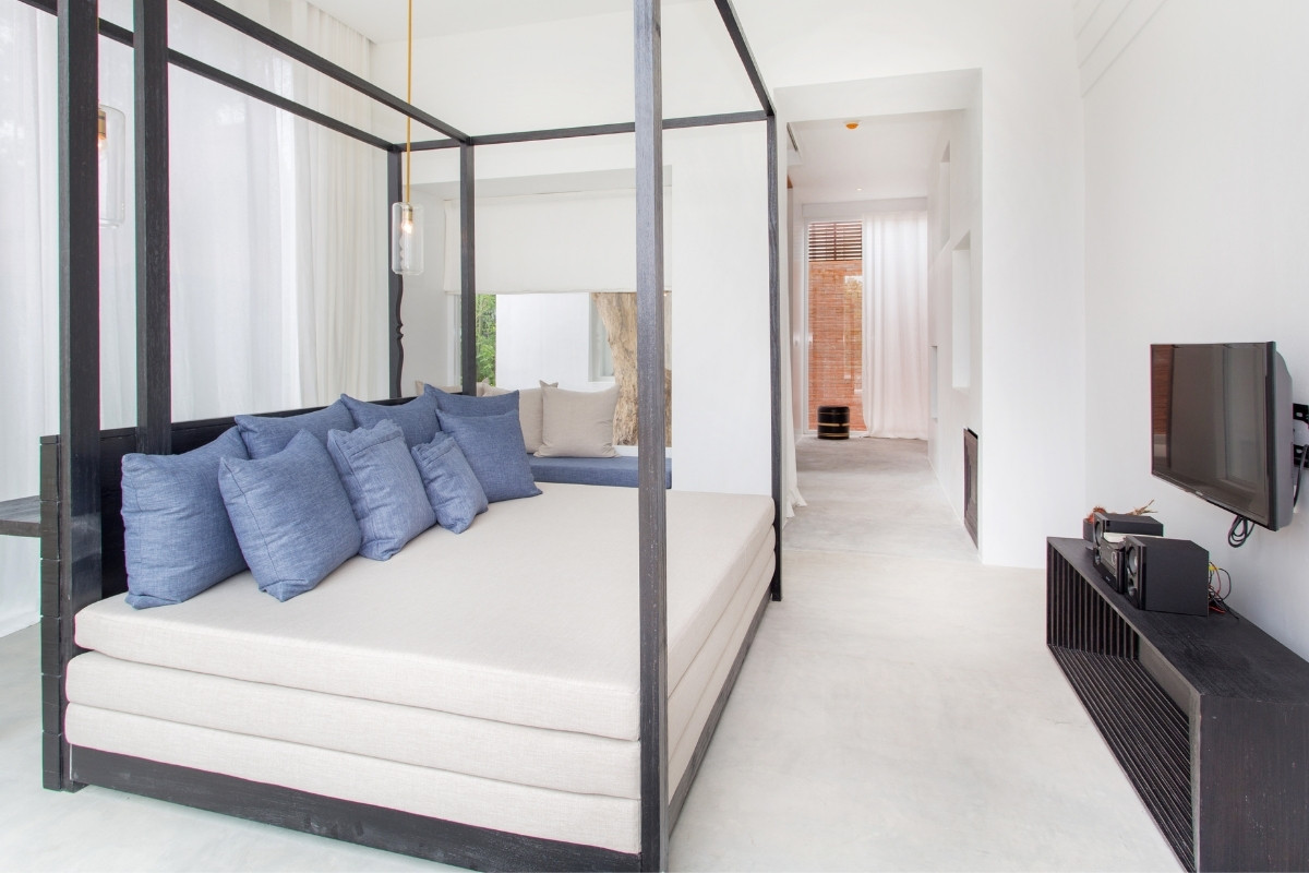 Two Bedroom Duplex River View Suite