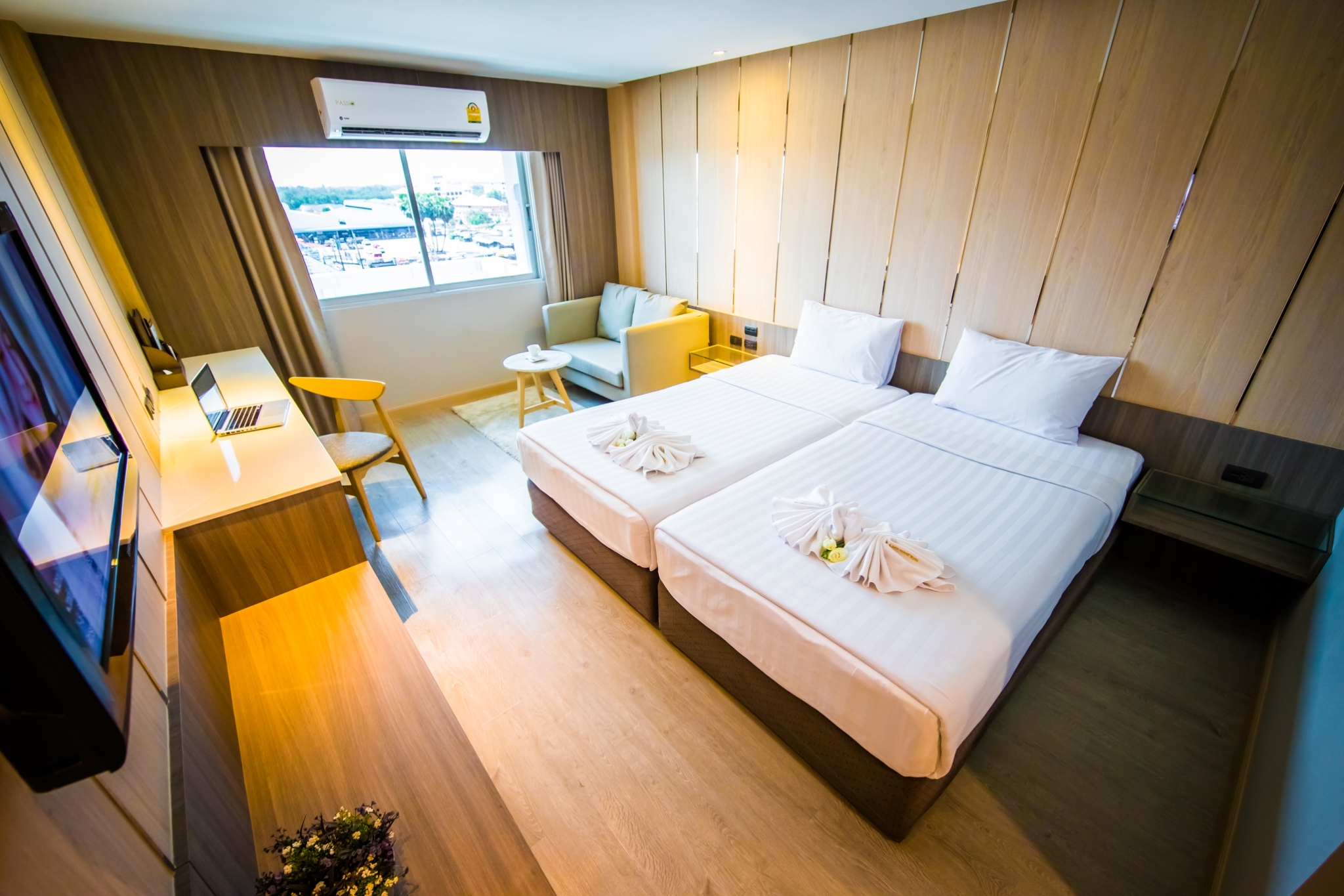 Deluxe Twin Room (A)