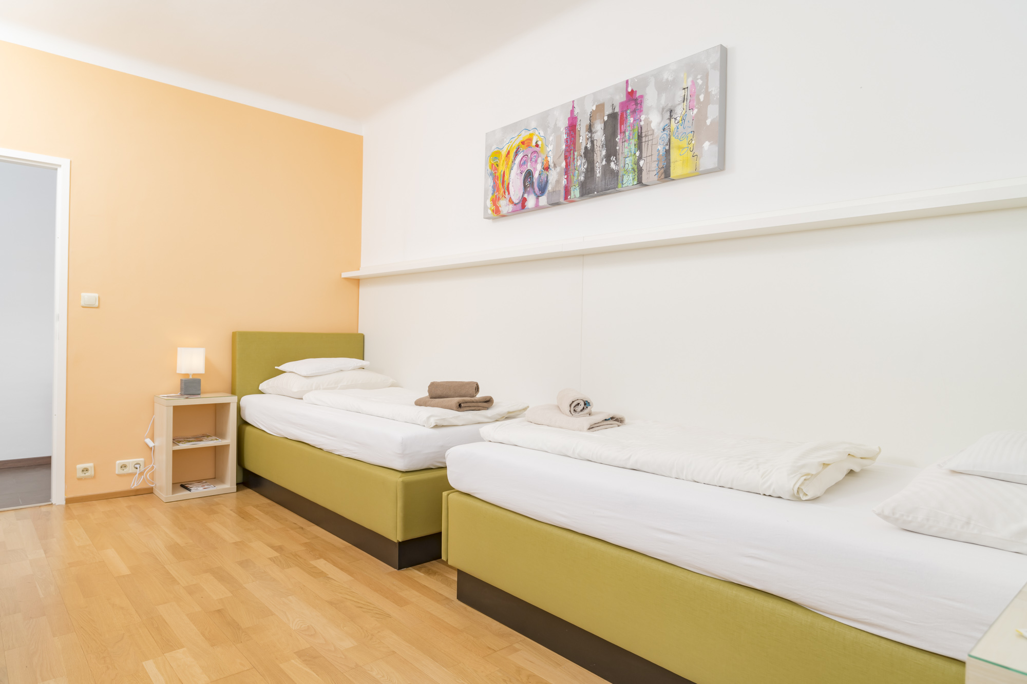 Two-Bedroom Apartment (5 Adults) #F21-18