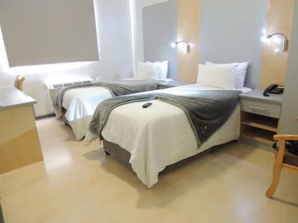 Inani Hotel Gallagher	