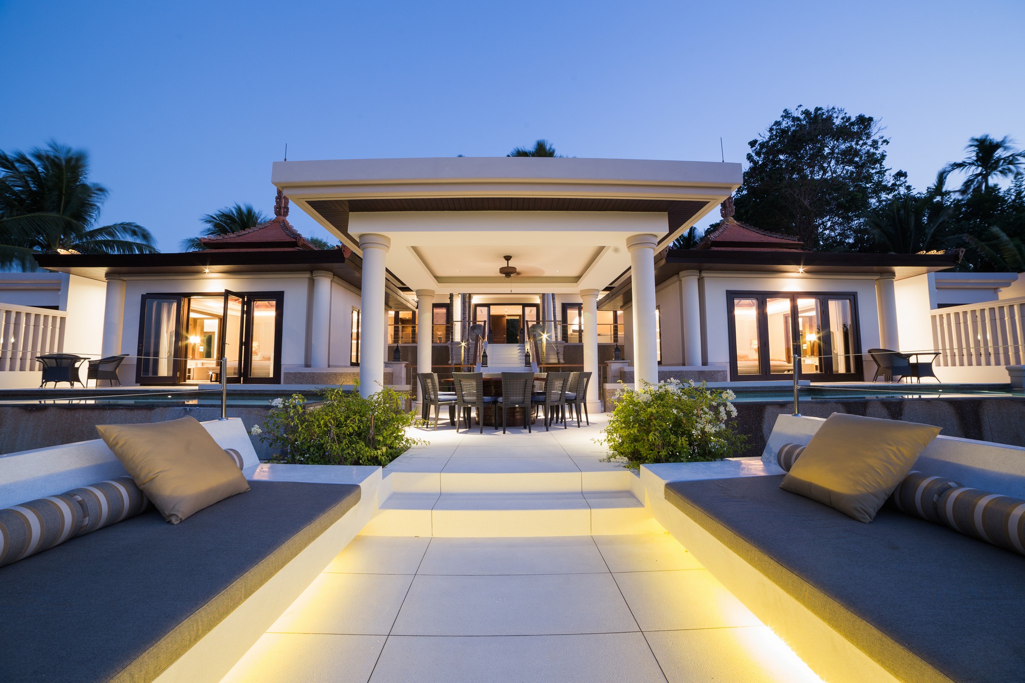 6 Bedroom Ocean Front Residence (RV30)	