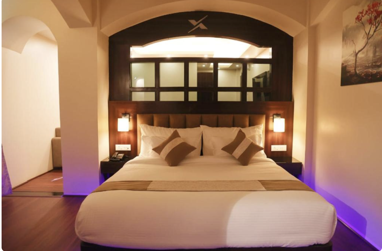 Xcelsior Hotel & Spa