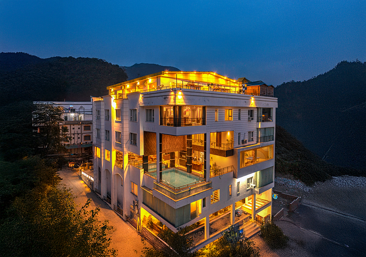 Moustache Rishikesh Luxuria