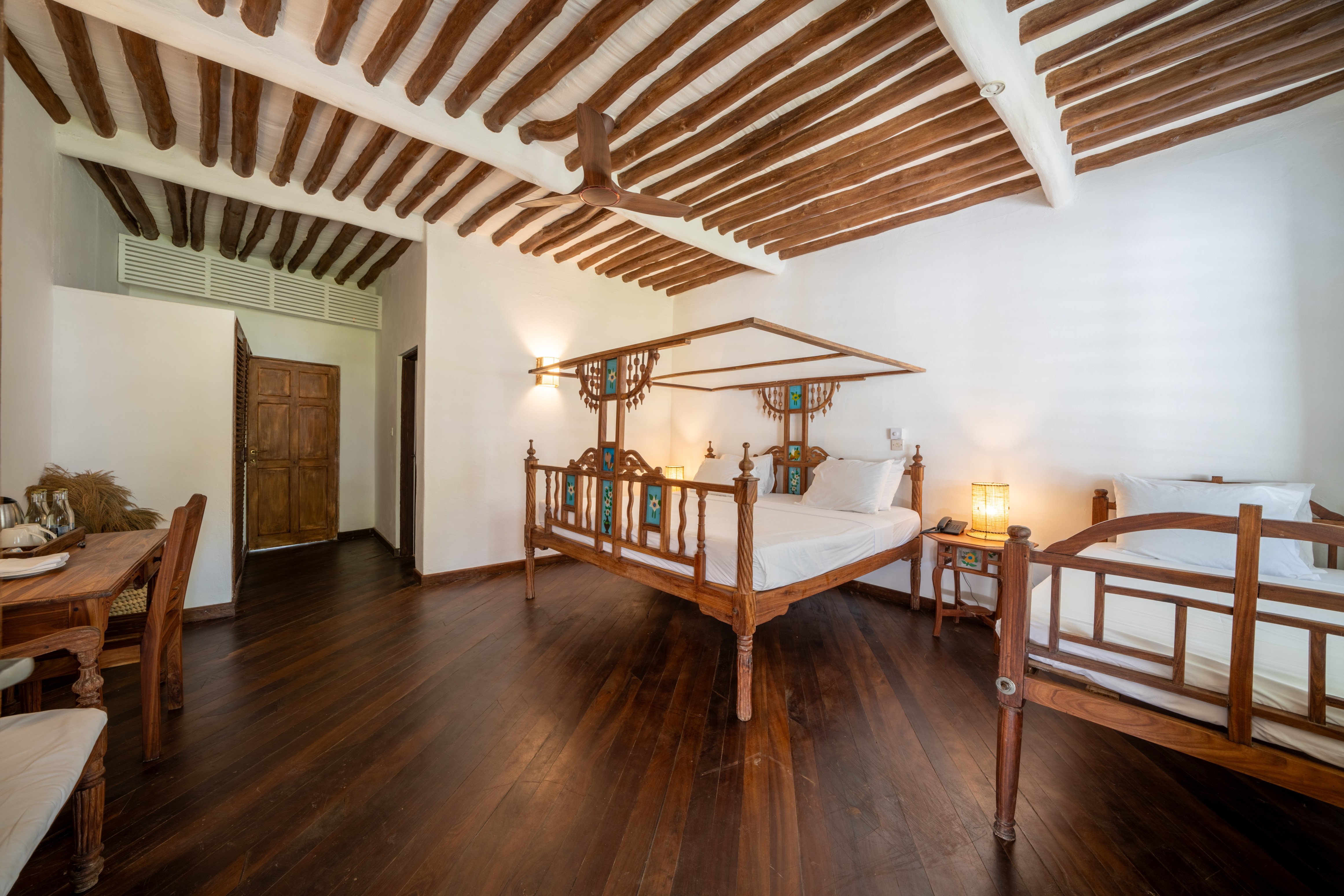 Masai Family Room - 1