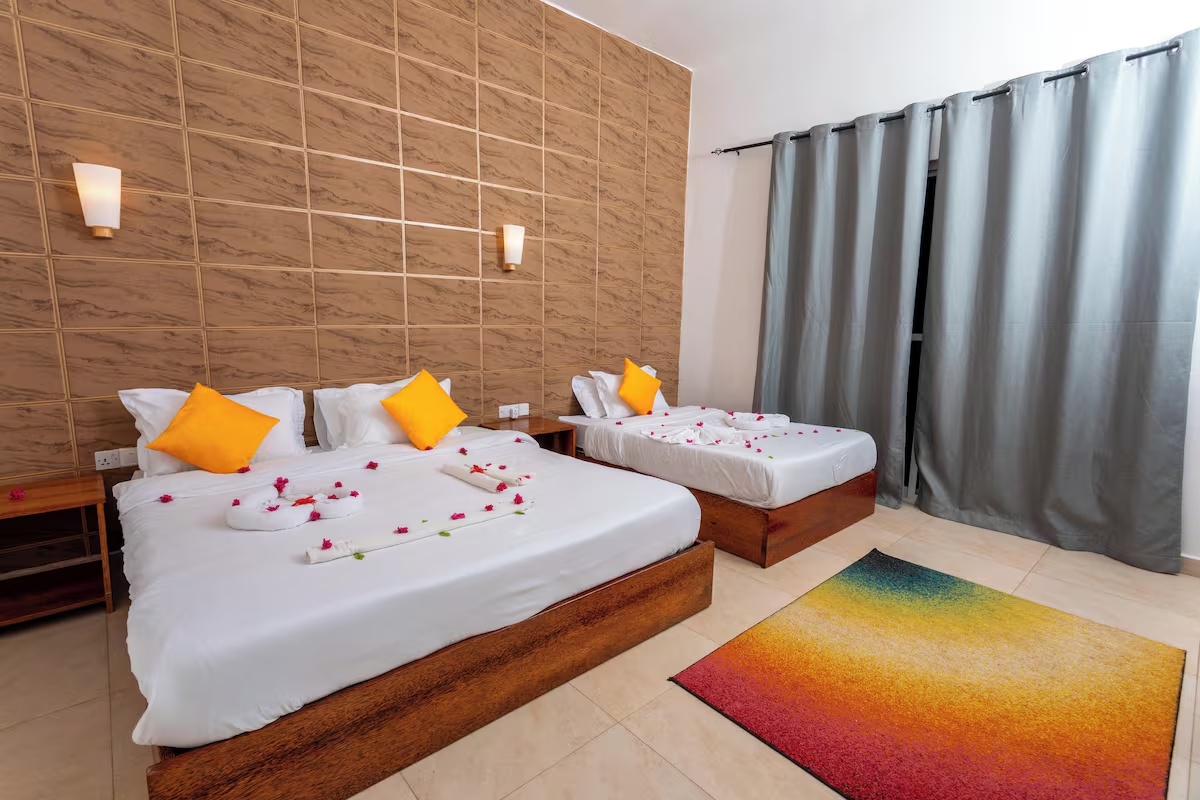 Standard Triple Room - 1