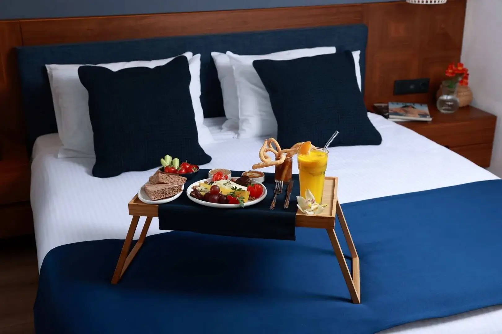 Revia Square Hotel