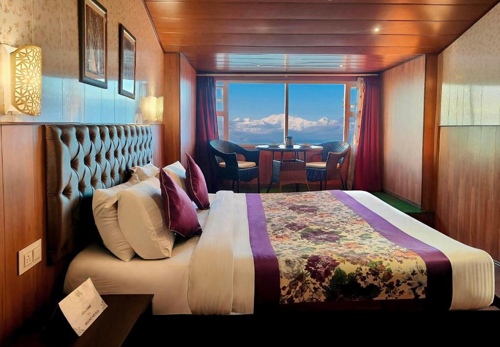 Mount Thistle Boutique Hotel, Darjeeling