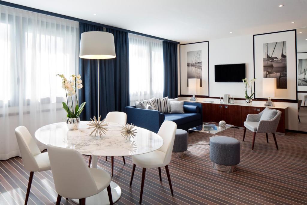 Presidential Suite
