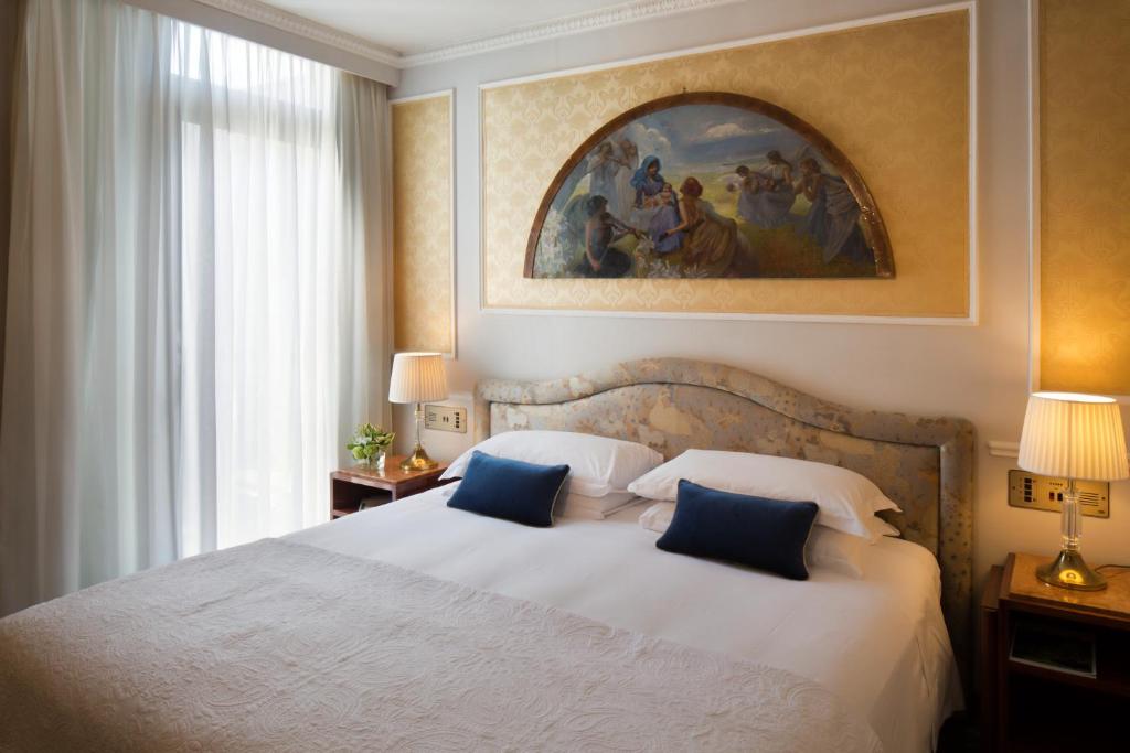 Suite (2 Adults + 2 Children)