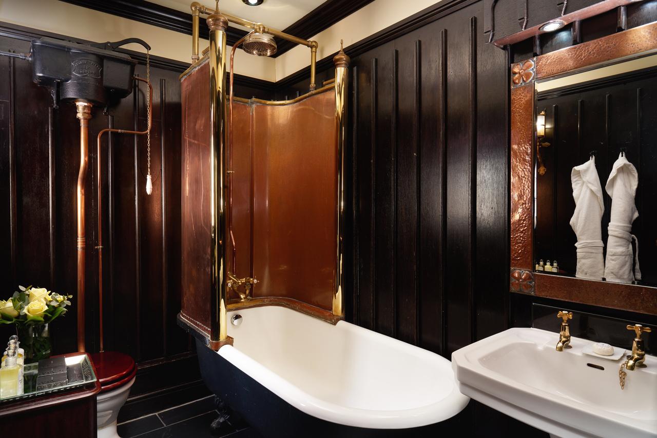 The Gore Hotel – Starhotels Collezione London 