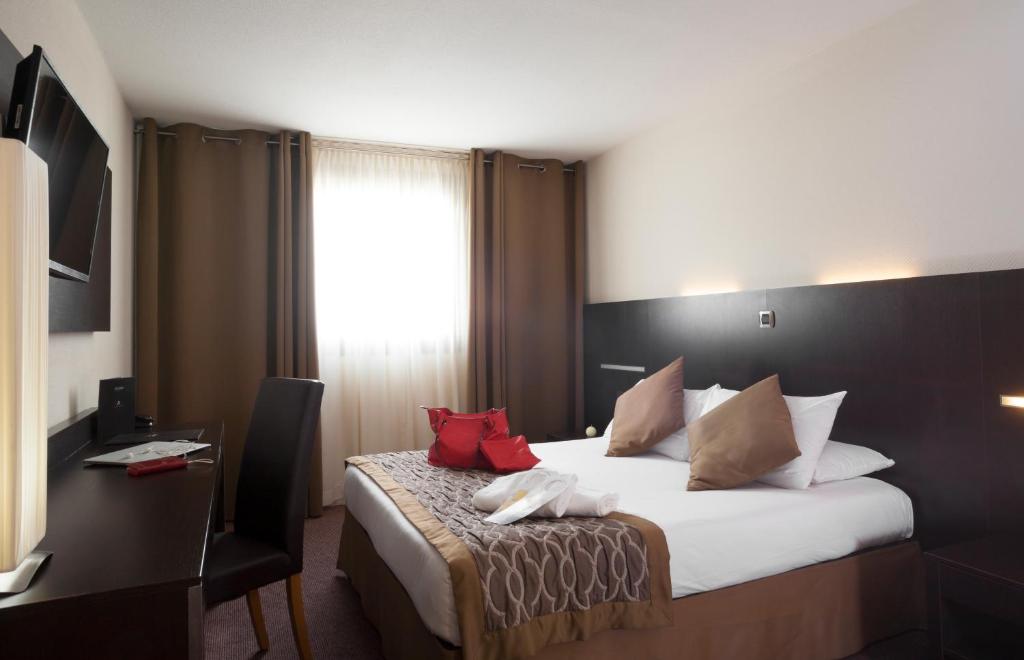Classic Double or Twin Room