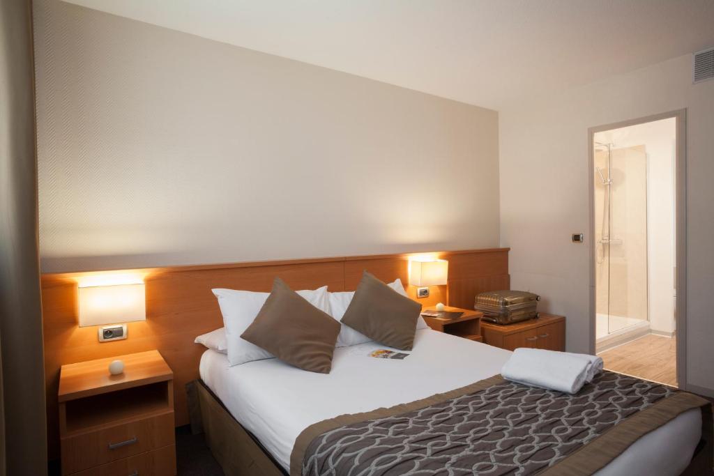 Economy Single Room