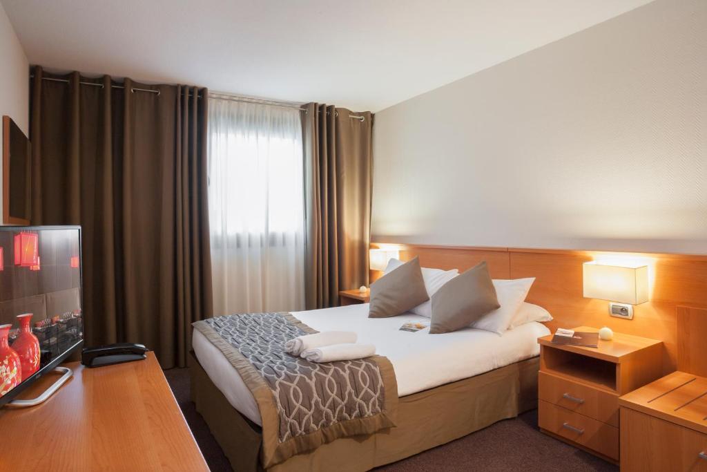 Comfort Double Room with River View