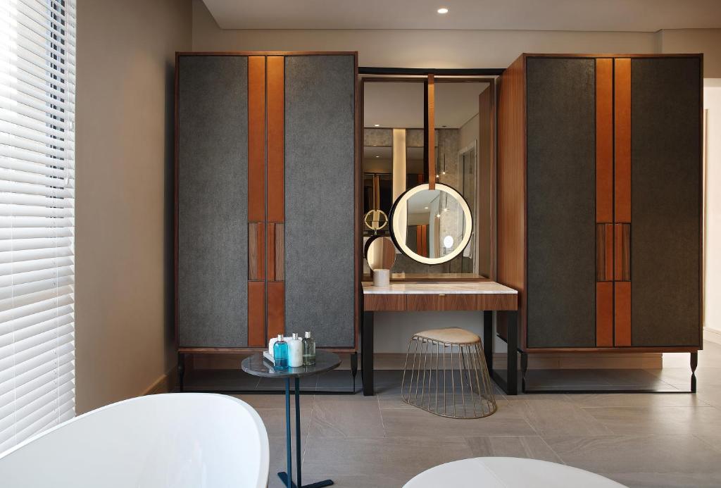 Presidential Suite
