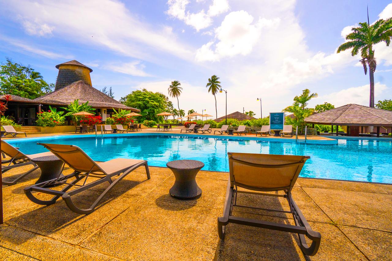 Mount Irvine Bay Resort