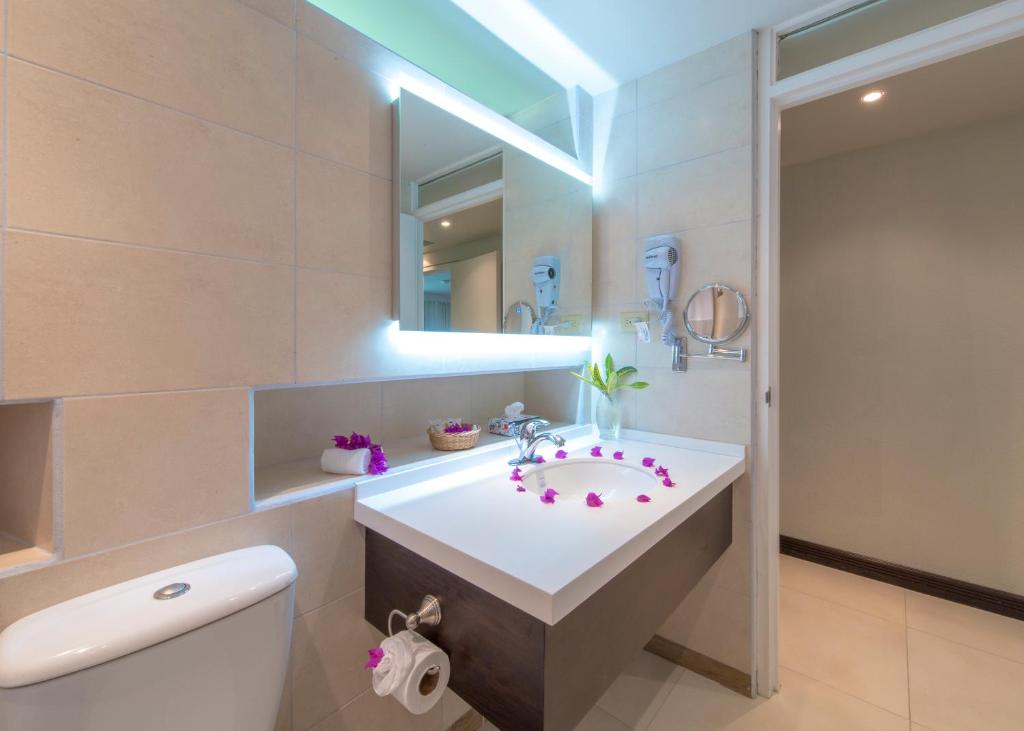 One Bedroom Suite