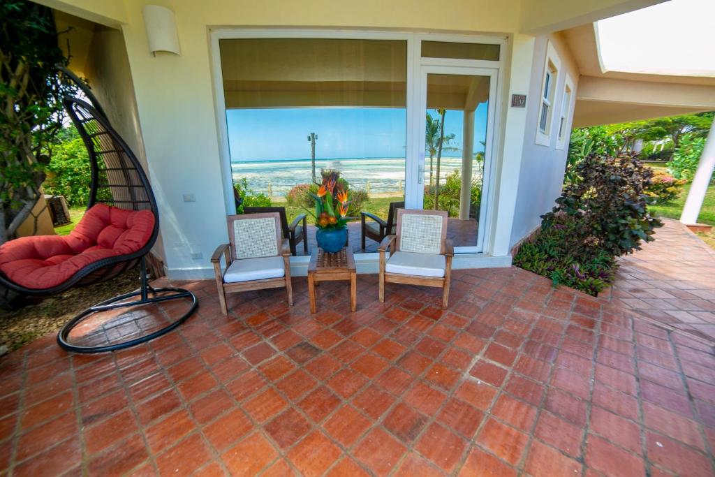 Ocean Front Room