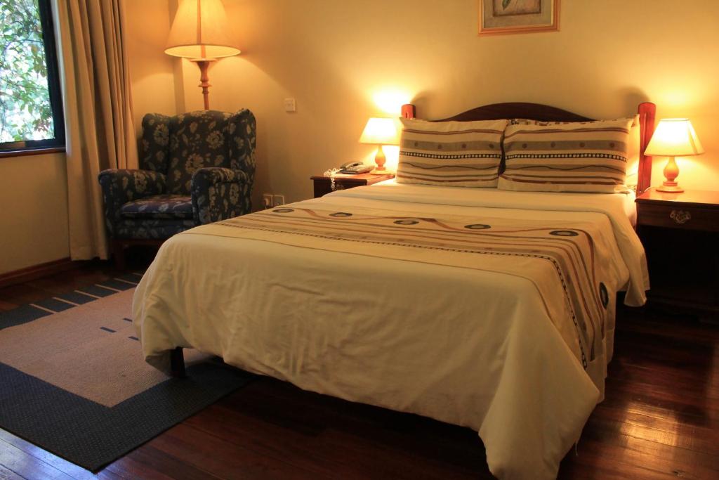 Executive Suite - 1