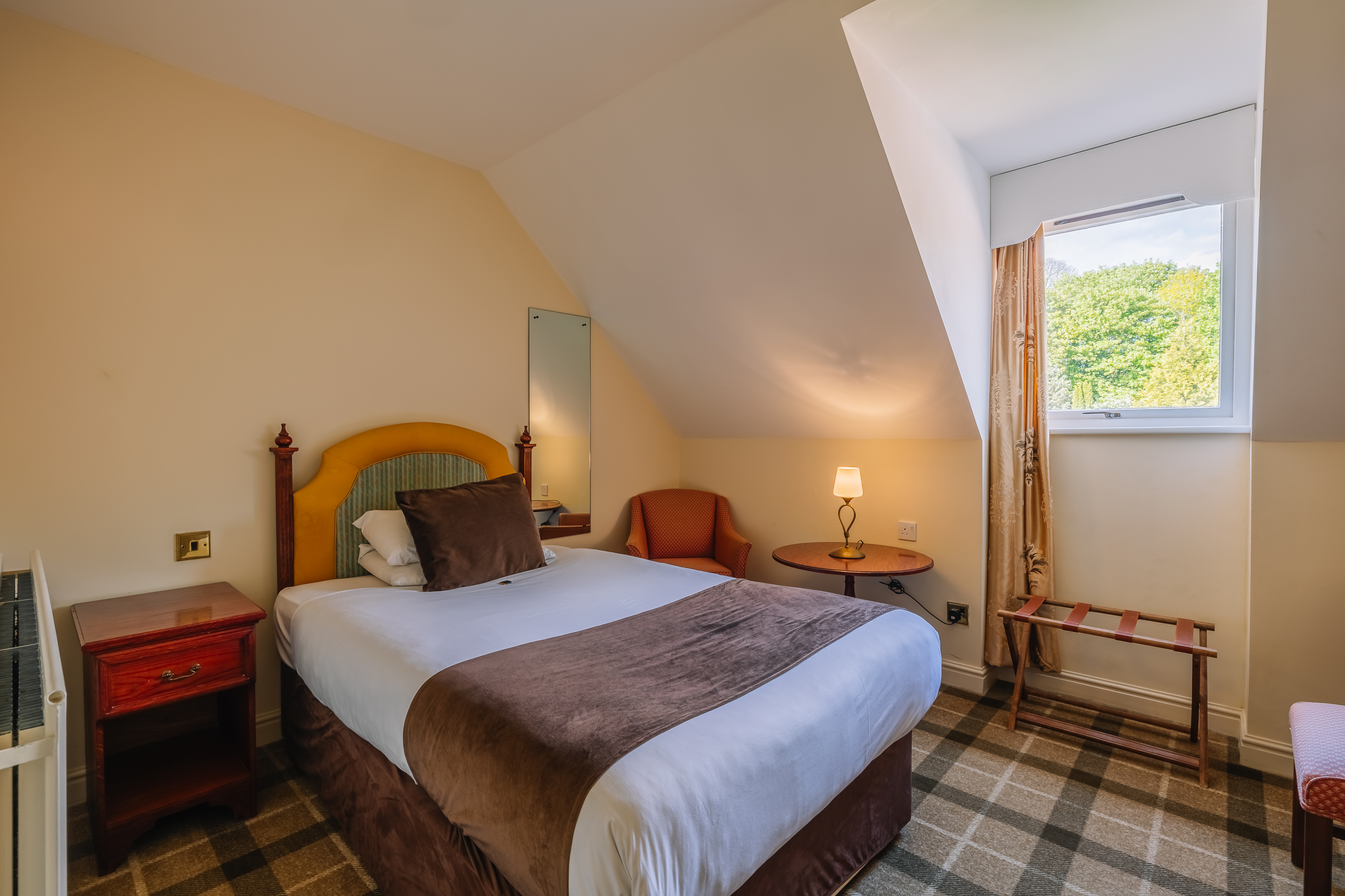 Standard Single Room