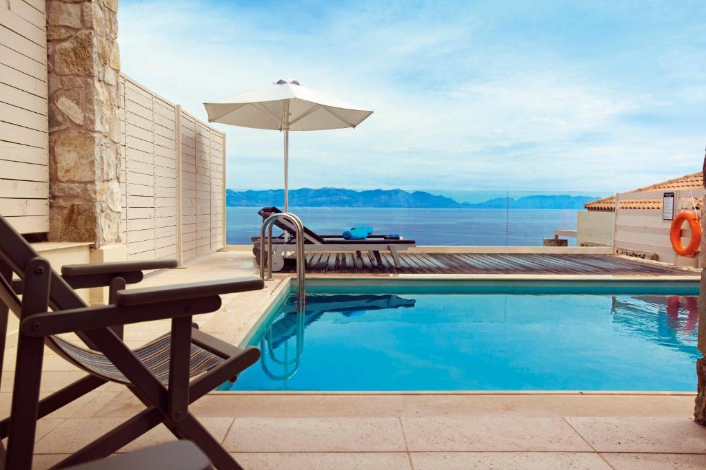 Camvillia Private Pool Suite