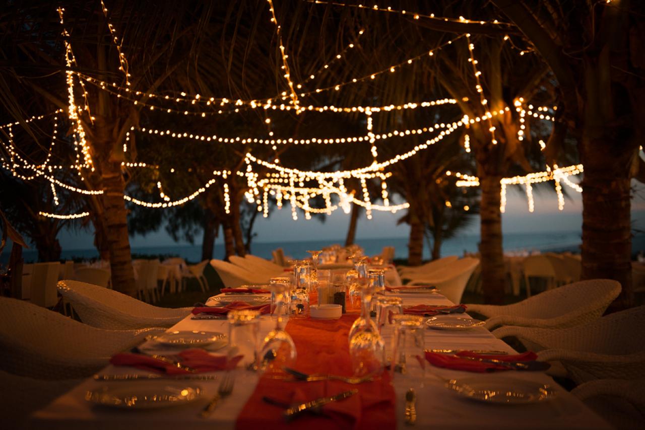 Lantana Galu Beach gallery