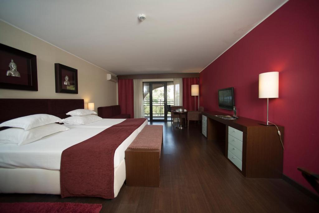 Twin Room with Sea View