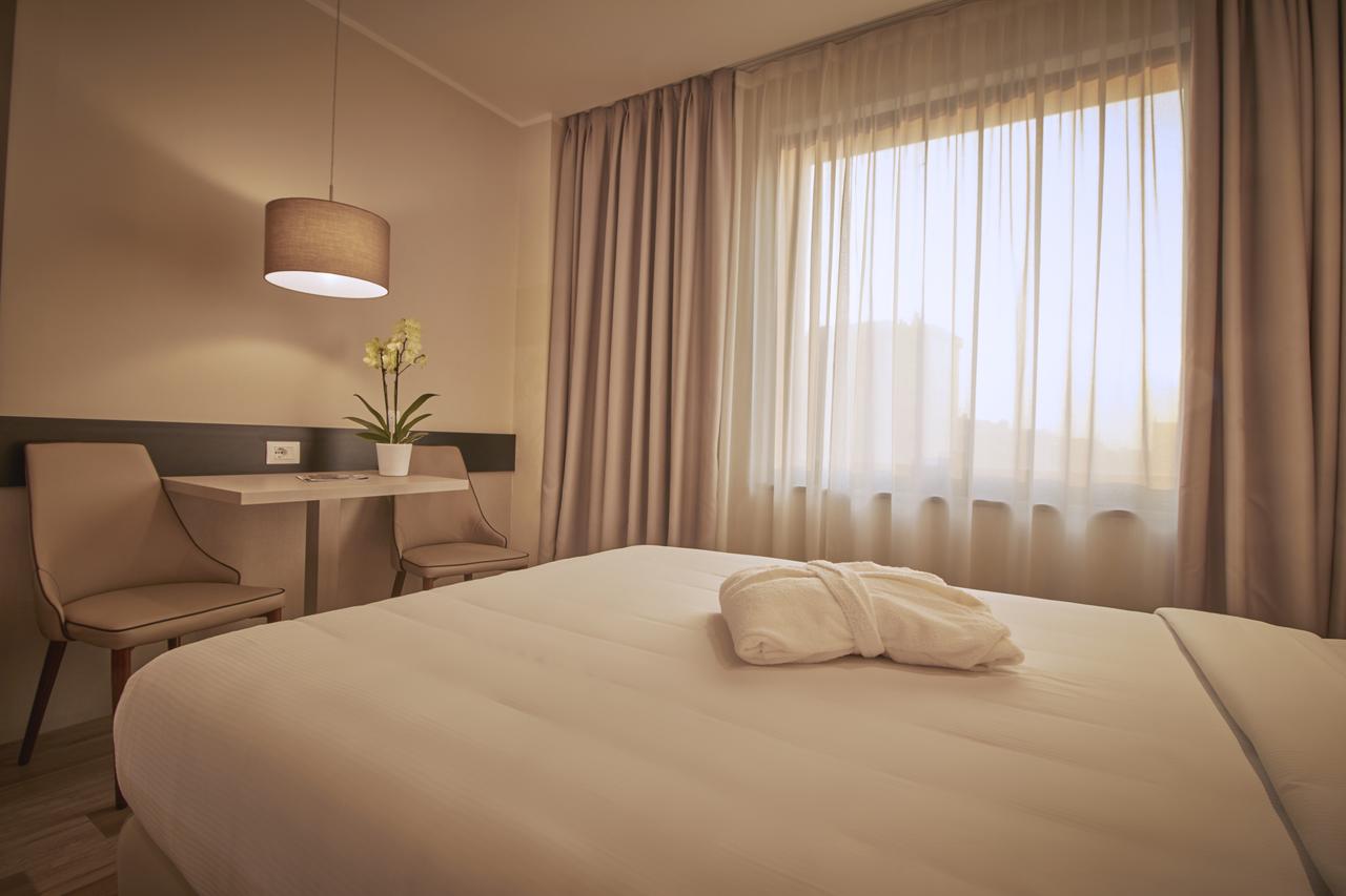 Hotel iH Hotels Milano Lorenteggio