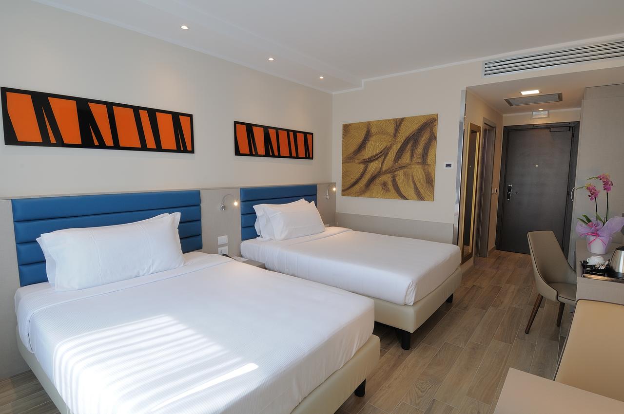 Hotel iH Hotels Milano Lorenteggio