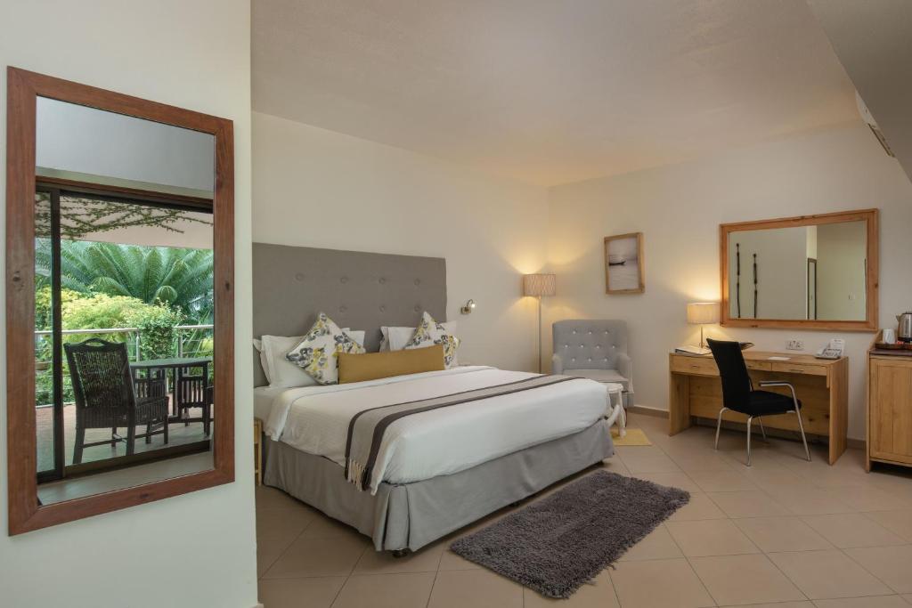 Standard King Room