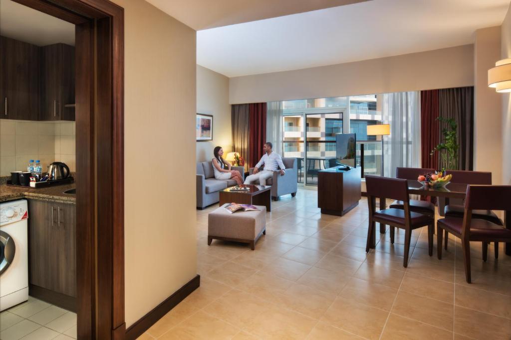 Sea View One Bedroom with Balcony