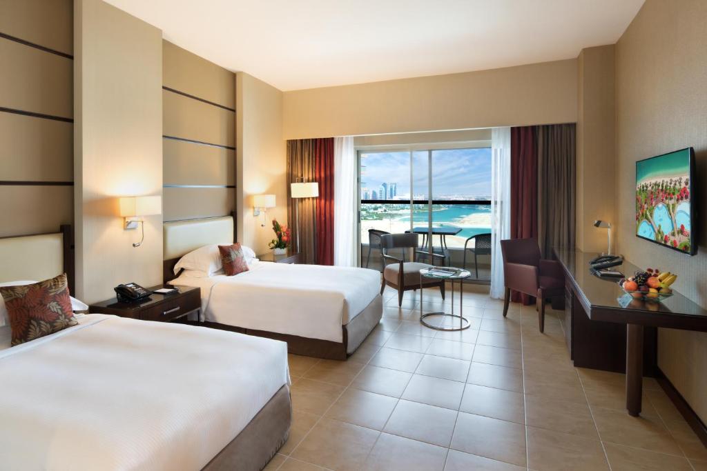 Sea View Room with Balcony and Kitchenette