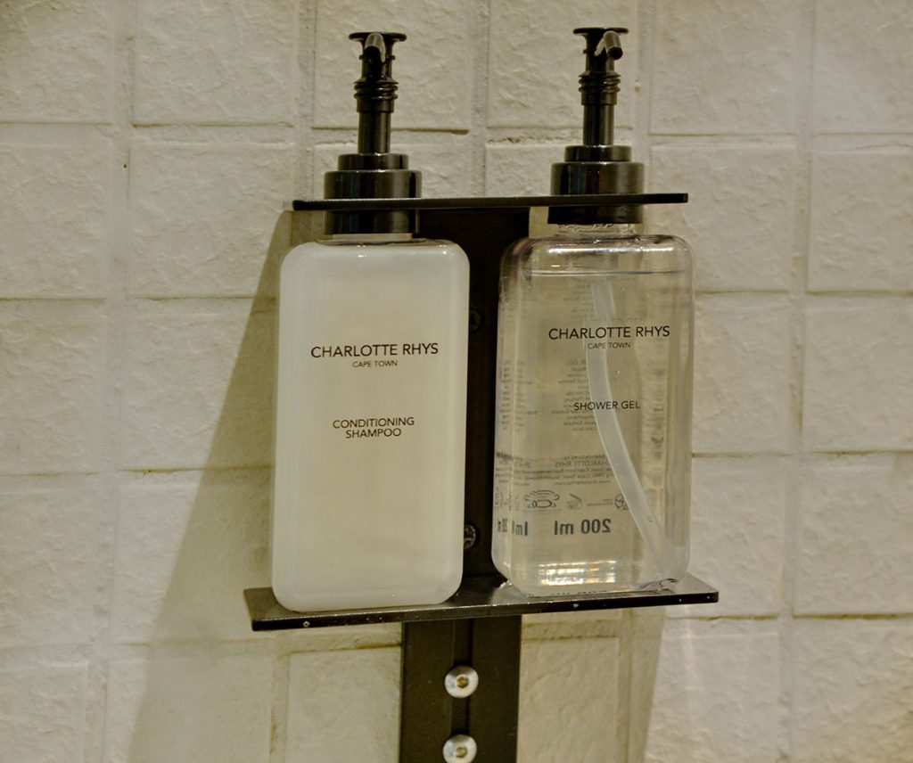 One Bedroom Apartment