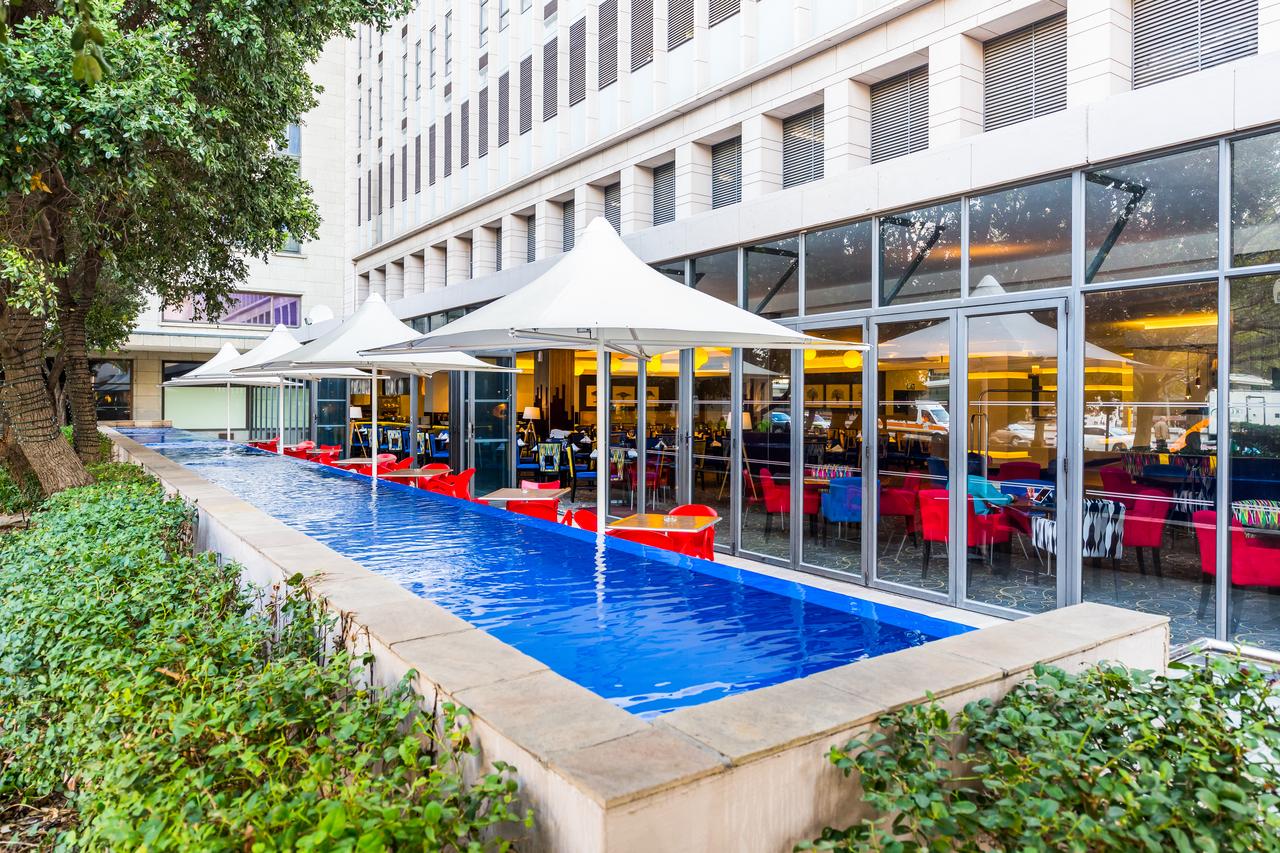 Fountains Hotel