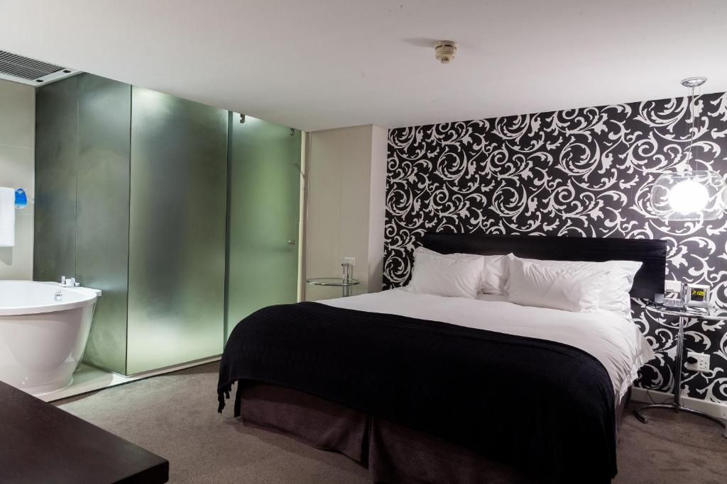 Two-Bedroom Suite
