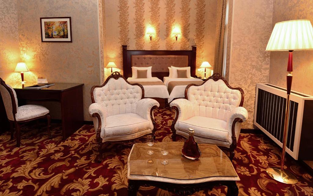 Suite double twin room