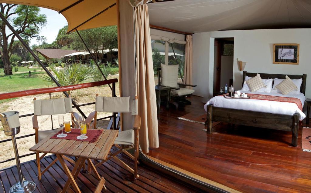 Deluxe Triple Room