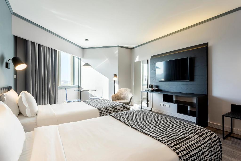 Comfort Twin Room