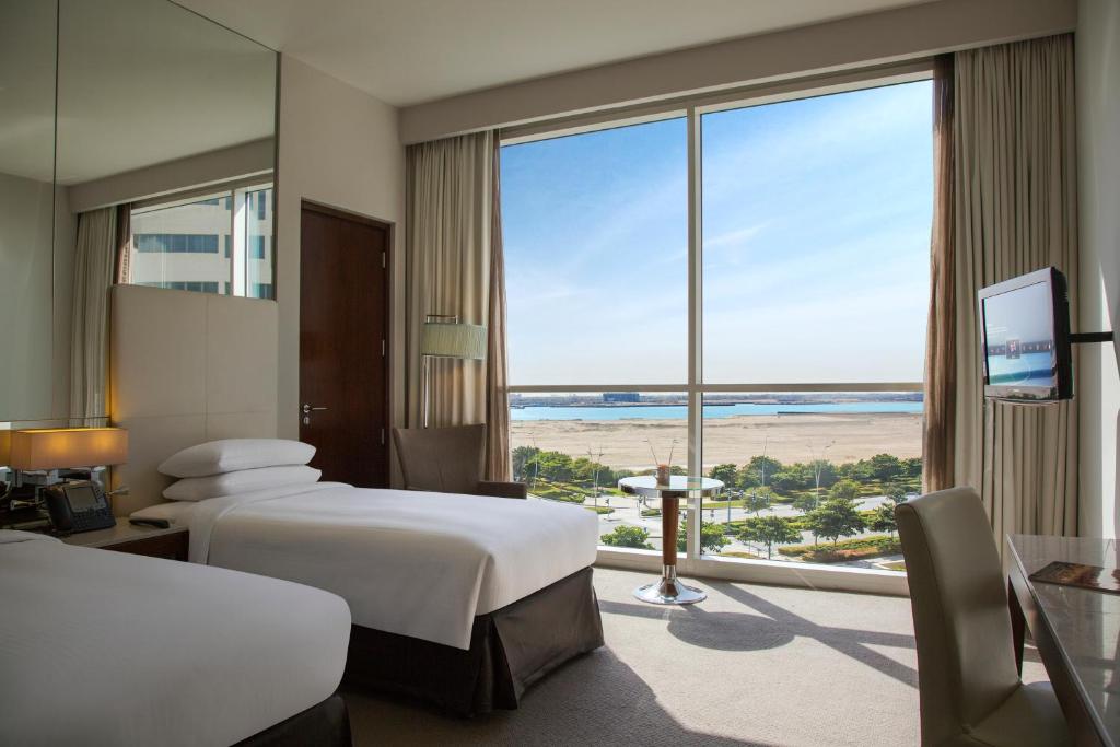 Centro Plus Room - Twin Bed