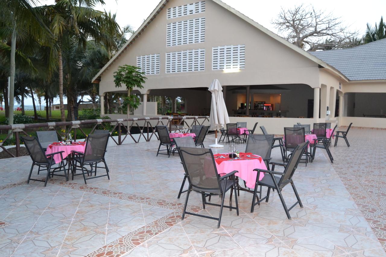 Oceanic Bay Hotel & Resort gallery