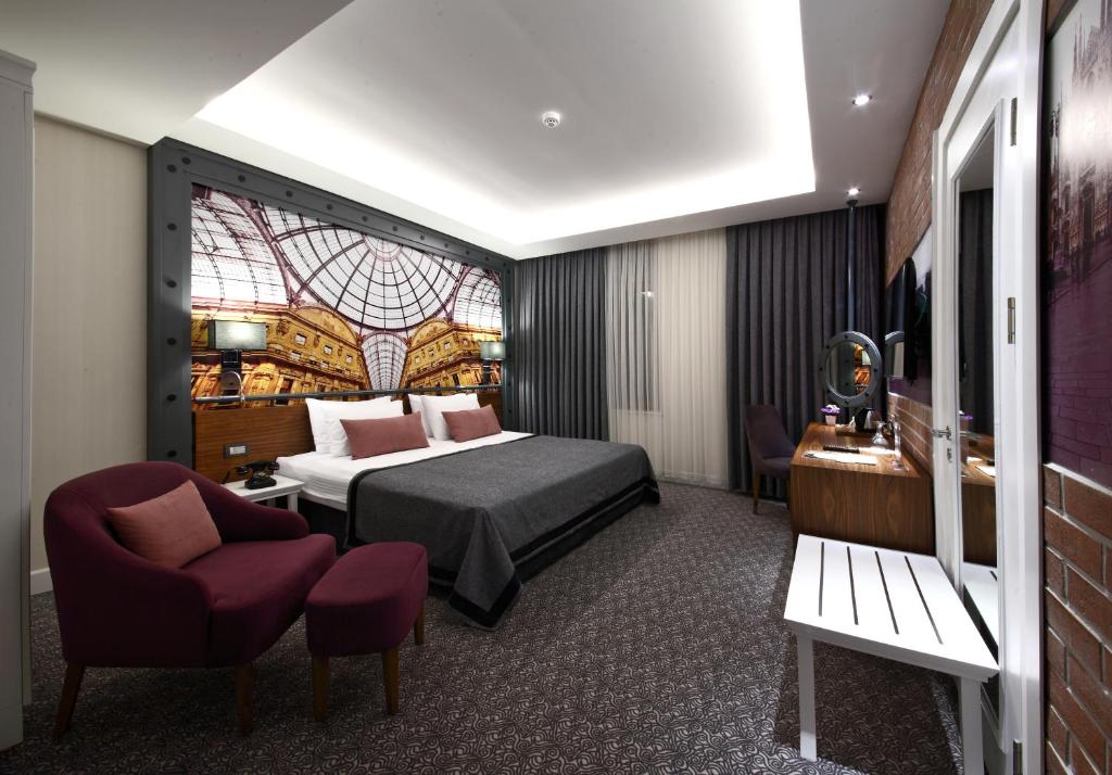 Deluxe Room with Sea View