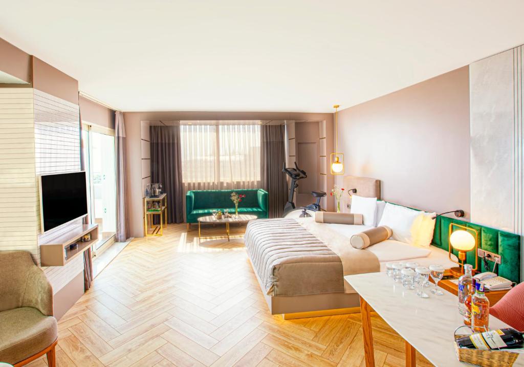 Sky Suite