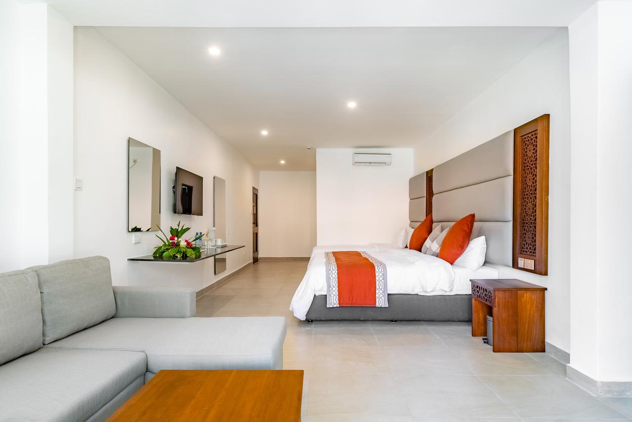 Southern Palms Beach Resort gallery