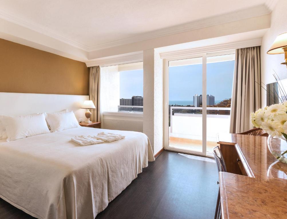 Superior Double or Twin Room with Sea View