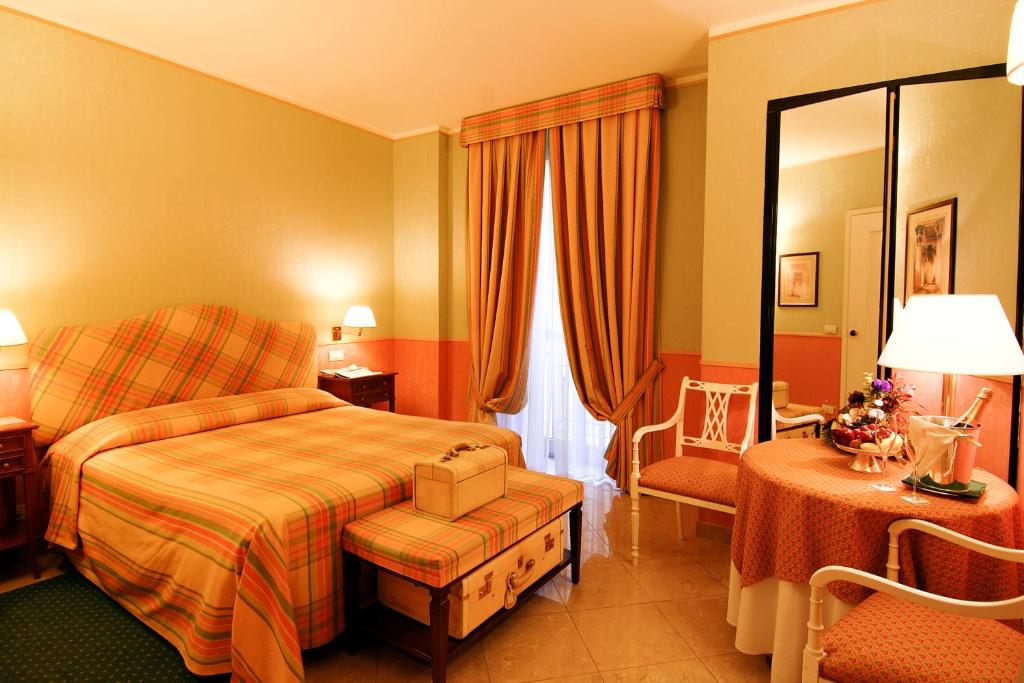 Classic Double Room