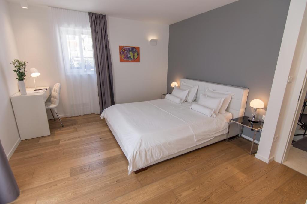 Comfort double room with balcony