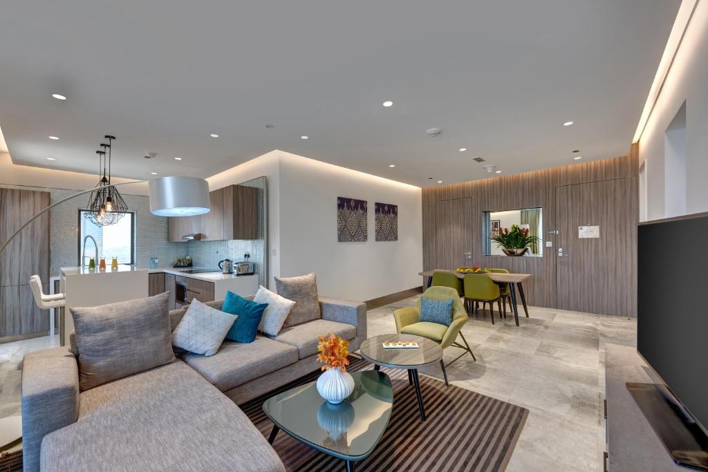 High Floor One bedroom Apartment